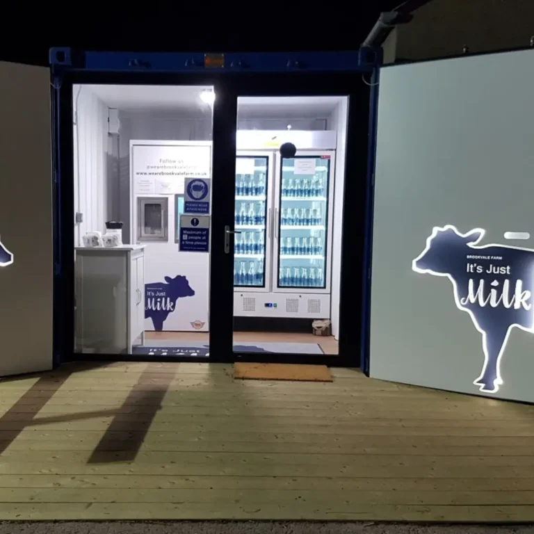 Farm Shop Milk Vending Machine: Fresh milk & support local farmers directly.